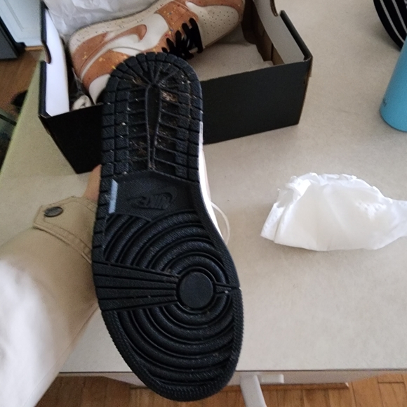 Jordan's - Picture 4 of 4